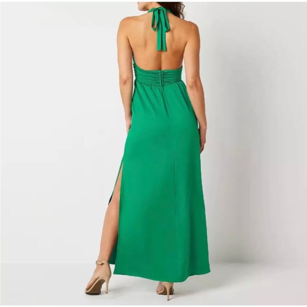 Chic Green Halter Maxi Dress - Picture 2 of 10